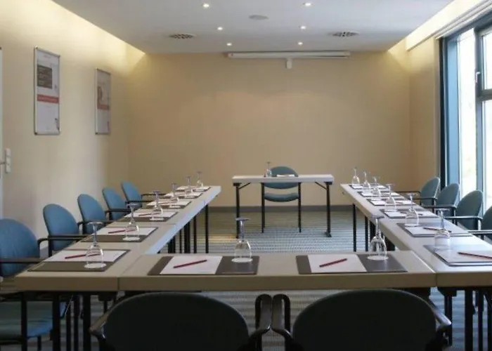 Rugs Hotel Augsburg, Trademark Collection By Wyndham