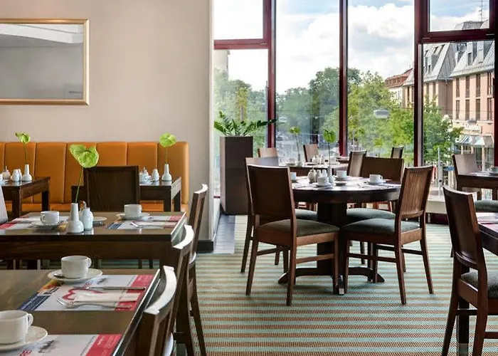 Rugs Hotel Augsburg, Trademark Collection By Wyndham Hotel 3*