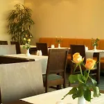 Rugs Augsburg, Trademark Collection By Wyndham Hotel 3*