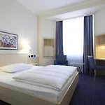 Rugs Augsburg, Trademark Collection By Wyndham