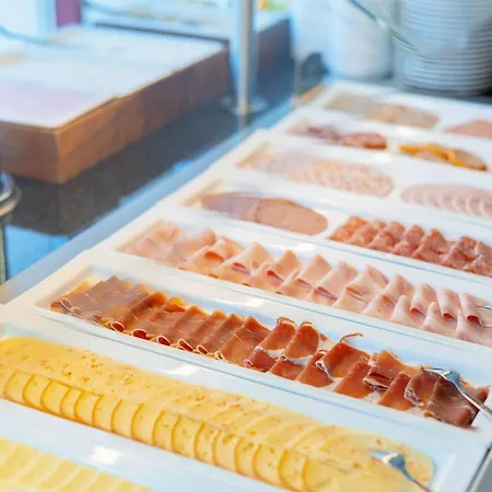 Rugs Augsburg, Trademark Collection By Wyndham Hotel Augsburg