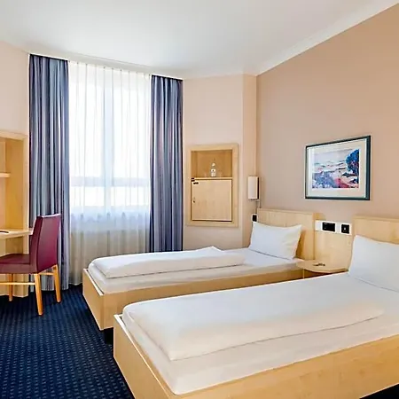 Rugs Augsburg, Trademark Collection By Wyndham Отель