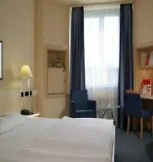 Rugs Augsburg, Trademark Collection By Wyndham Отель Аугсбург