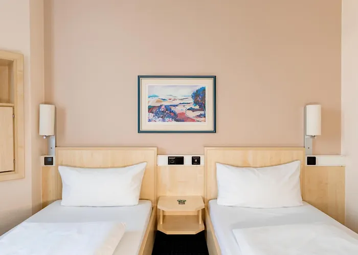 Rugs Hotel Augsburg, Trademark Collection By Wyndham Hotel 3*