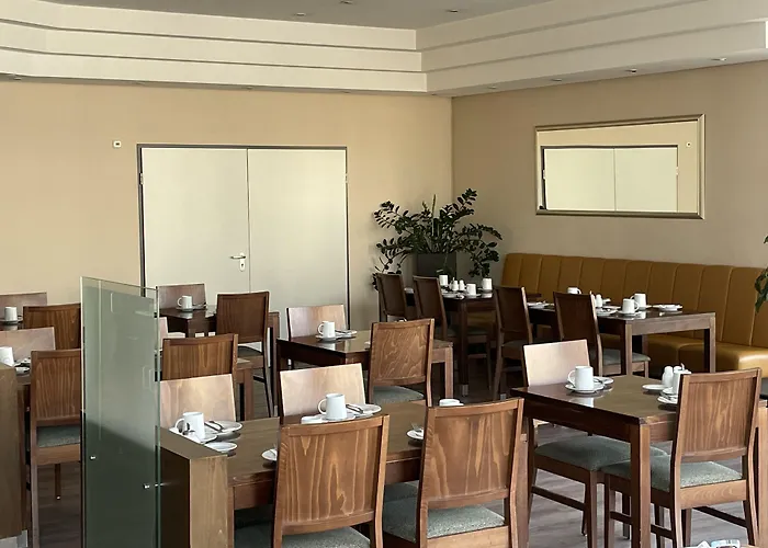 Rugs Hotel Augsburg, Trademark Collection By Wyndham Hotel Augsburgo