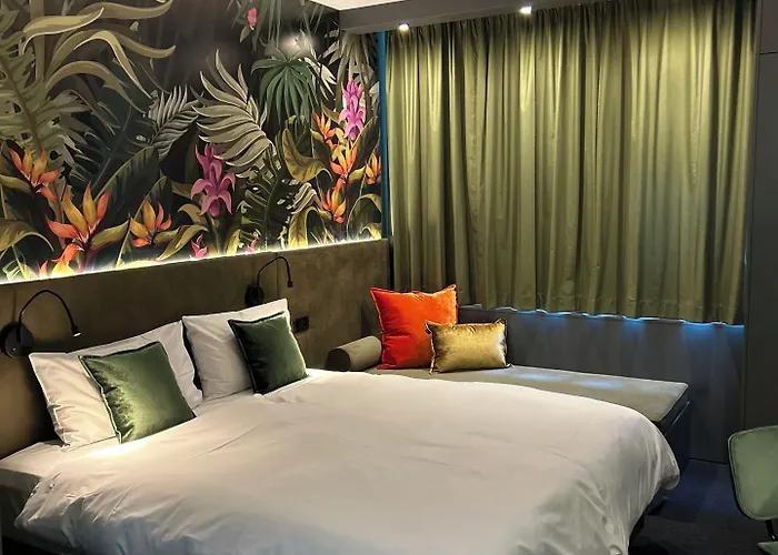 Rugs Hotel Augsburg, Trademark Collection By Wyndham