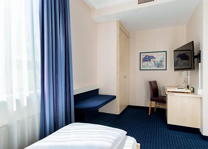 Hotel Rugs Hotel Augsburg, Trademark Collection By Wyndham 3*