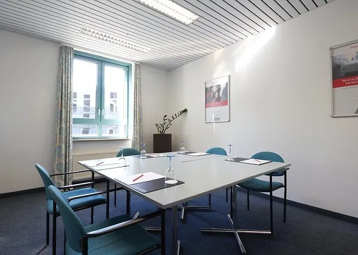 Hotel Rugs Hotel Augsburg, Trademark Collection By Wyndham 3*